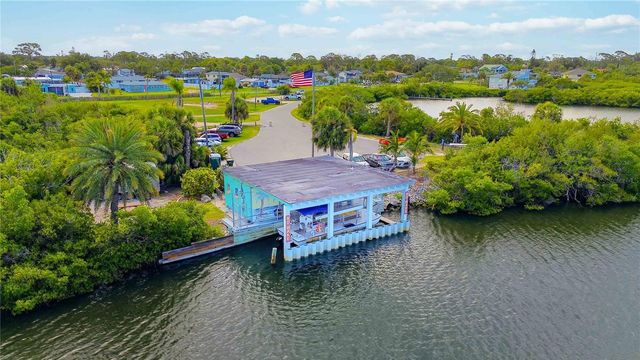 251 PLANTATION ROAD, Venice, FL 34293