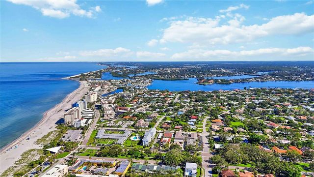 251 PLANTATION ROAD, Venice, FL 34293