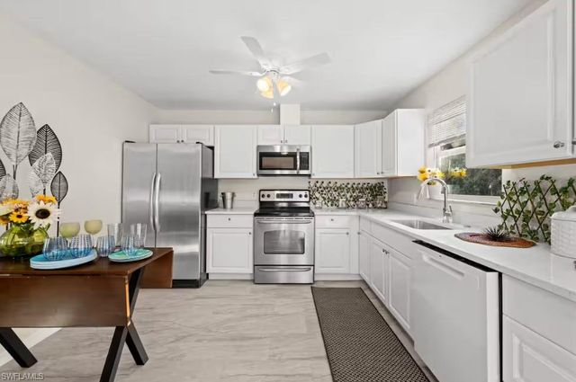 2715 Lee ST, Punta Gorda, FL 33950
