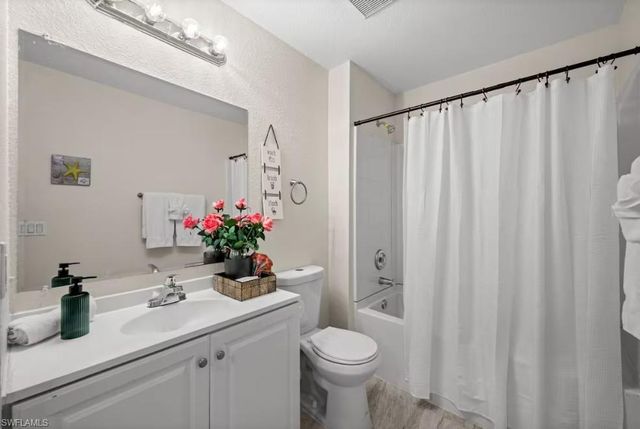 2715 Lee ST, Punta Gorda, FL 33950