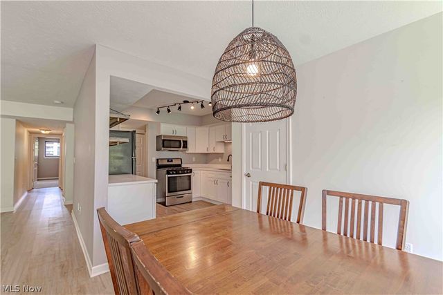 6300 Greenwood 402, Northfield, OH 44067