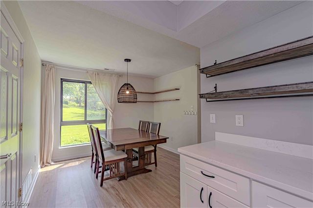 6300 Greenwood 402, Northfield, OH 44067