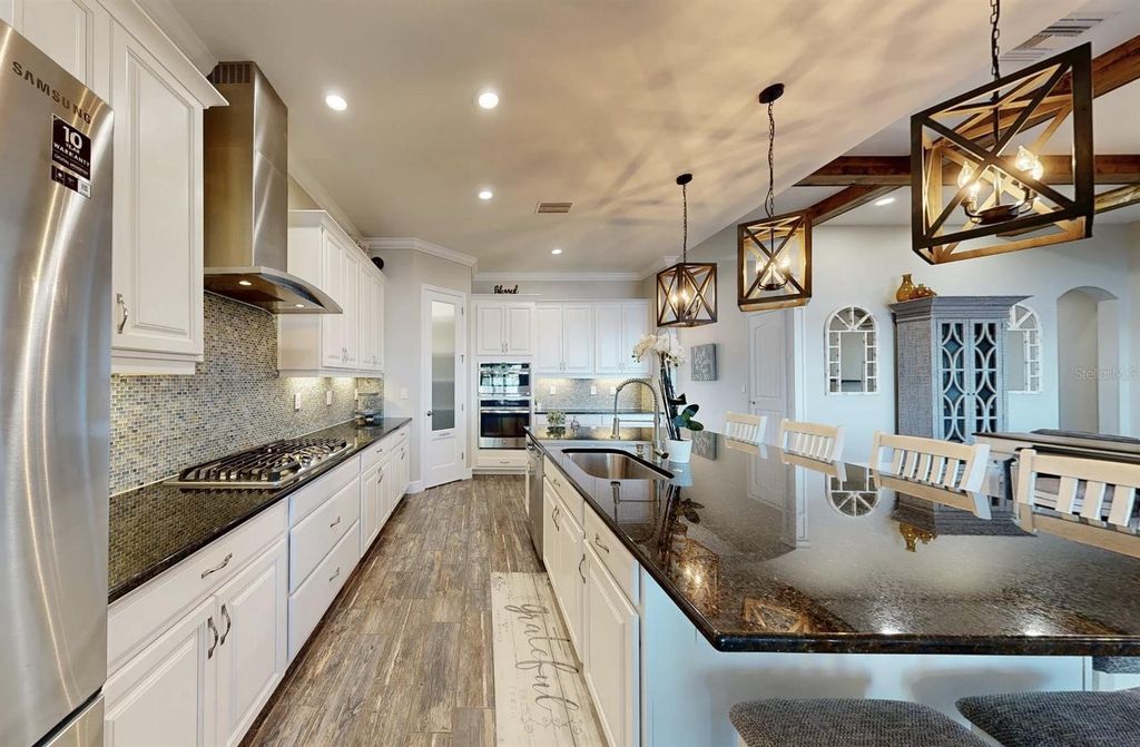 Image 25 of property listing at 6426 TIDELINE DRIVE, Apollo Beach, FL 33572