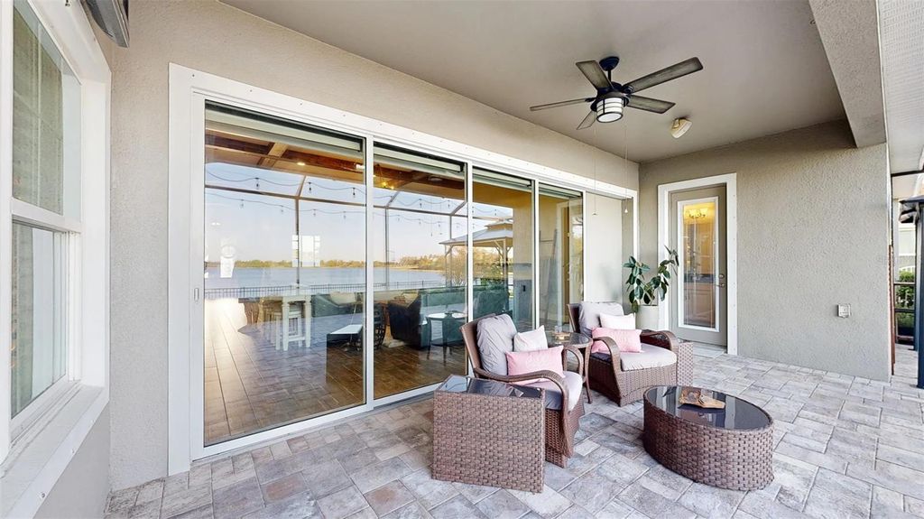 Image 7 of property listing at 6426 TIDELINE DRIVE, Apollo Beach, FL 33572