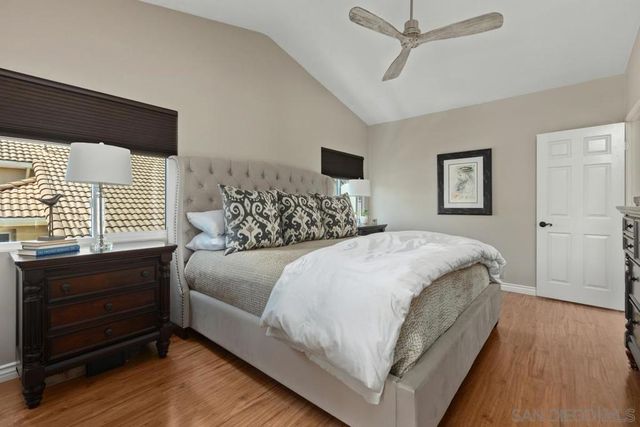 6898 Camino De Amigos, Carlsbad, CA 92009
