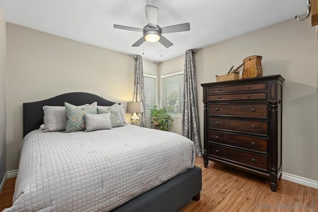 6898 Camino De Amigos, Carlsbad, CA 92009