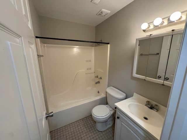 7911 Angel Court, North Charleston, SC 29420