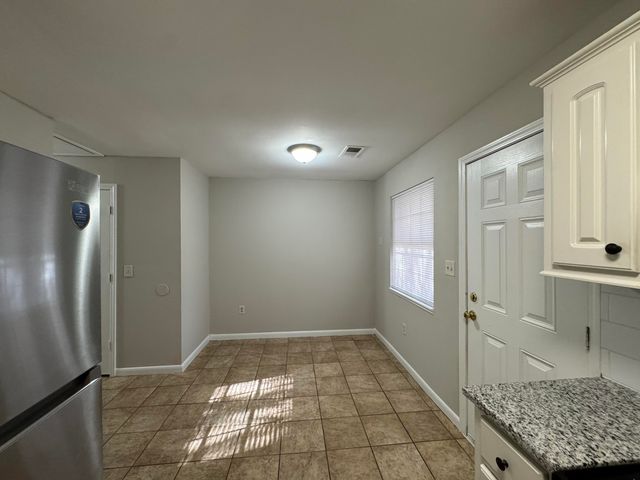 7911 Angel Court, North Charleston, SC 29420