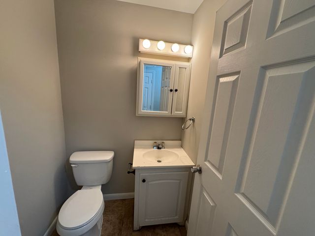 7911 Angel Court, North Charleston, SC 29420