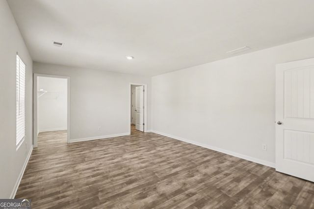 6506 Beaver Creek Trail, Atlanta, GA 30349