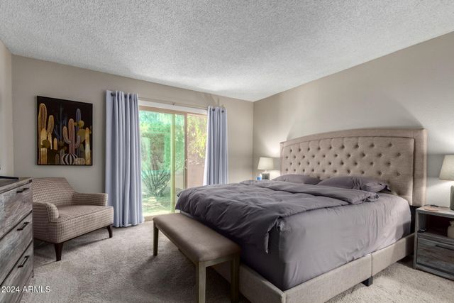 26437 S SEDONA Drive, Sun Lakes, AZ 85248