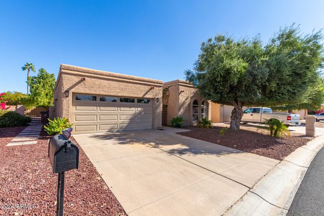 26437 S SEDONA Drive, Sun Lakes, AZ 85248