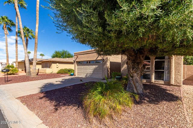 26437 S SEDONA Drive, Sun Lakes, AZ 85248
