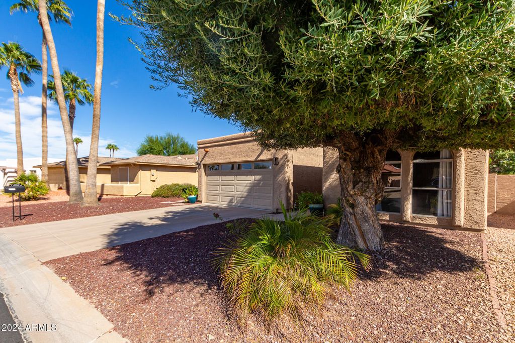 26437 S SEDONA Drive, Sun Lakes, AZ 85248 — photo 5