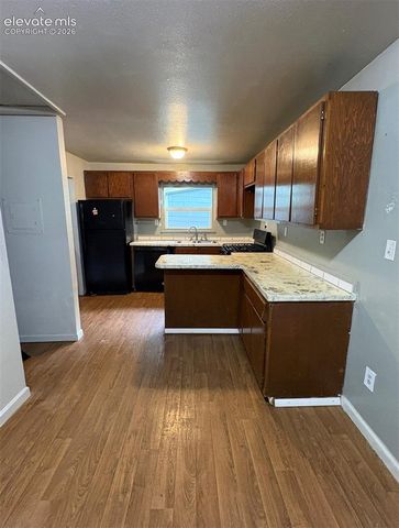 630 E St Vrain Street, Colorado Springs, CO 80903