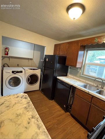 630 E St Vrain Street, Colorado Springs, CO 80903