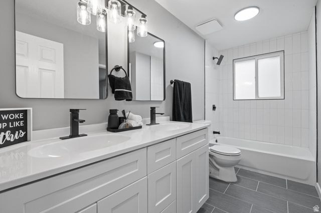 4929 S HUNTINGTON RD, Taylorsville, UT 84129