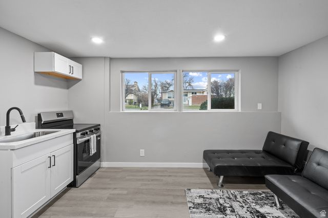 4929 S HUNTINGTON RD, Taylorsville, UT 84129