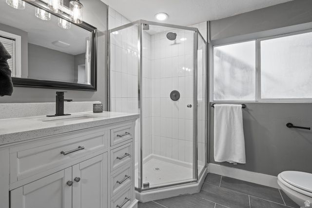 4929 S HUNTINGTON RD, Taylorsville, UT 84129