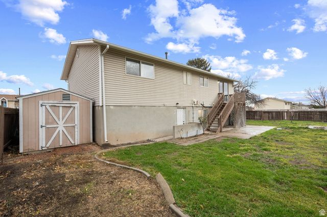 4929 S HUNTINGTON RD, Taylorsville, UT 84129