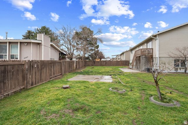 4929 S HUNTINGTON RD, Taylorsville, UT 84129