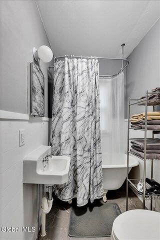 71 Coleman Avenue, Hudson Falls, NY 12839