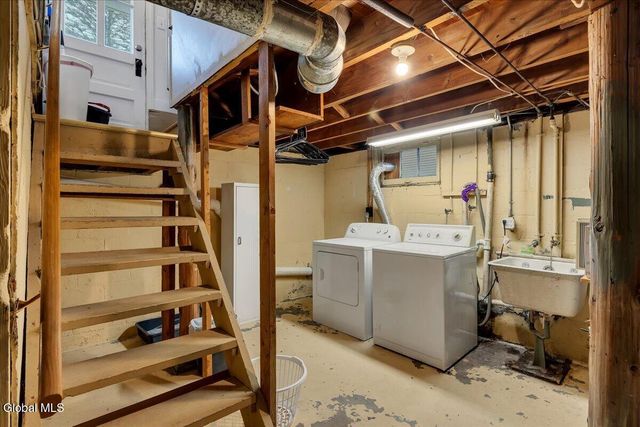 71 Coleman Avenue, Hudson Falls, NY 12839