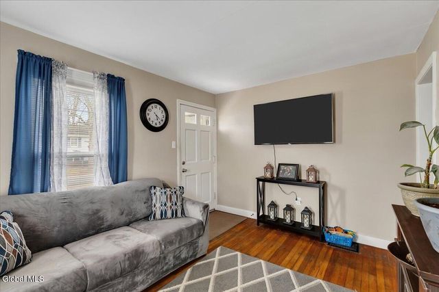 71 Coleman Avenue, Hudson Falls, NY 12839