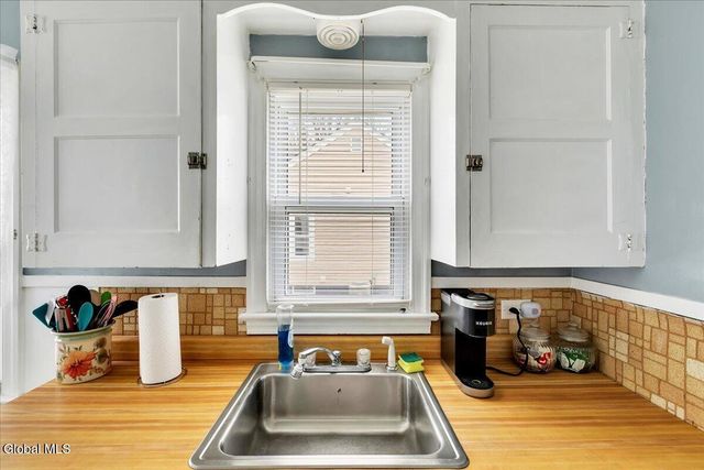 71 Coleman Avenue, Hudson Falls, NY 12839