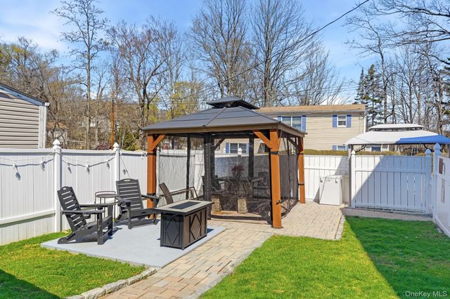 142 Orchard Road, Mahopac, NY 10541