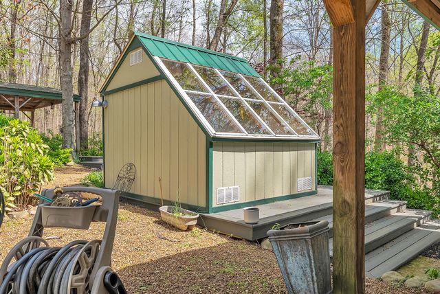 1650 Cathey Ridge Rd, Manchester, TN 37355
