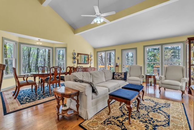 1650 Cathey Ridge Rd, Manchester, TN 37355