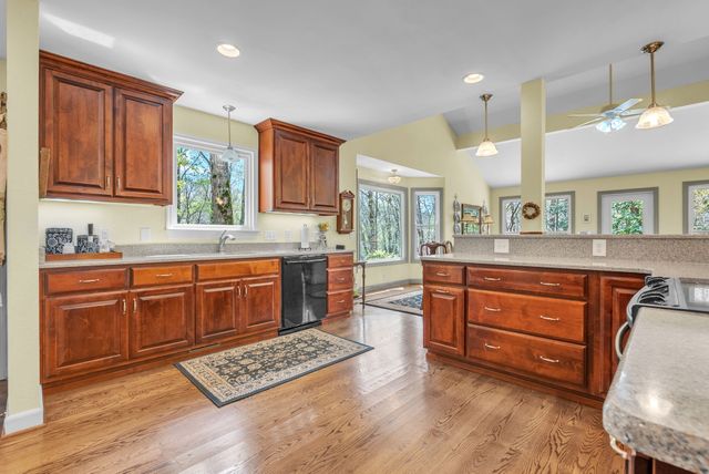 1650 Cathey Ridge Rd, Manchester, TN 37355