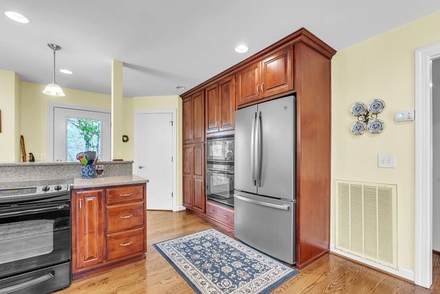 1650 Cathey Ridge Rd, Manchester, TN 37355
