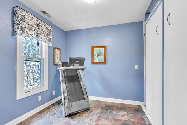 1650 Cathey Ridge Rd, Manchester, TN 37355