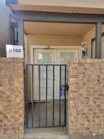 9803 Walnut Street 102, Dallas, TX 75243