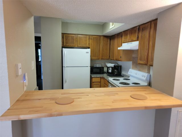 9803 Walnut Street 102, Dallas, TX 75243