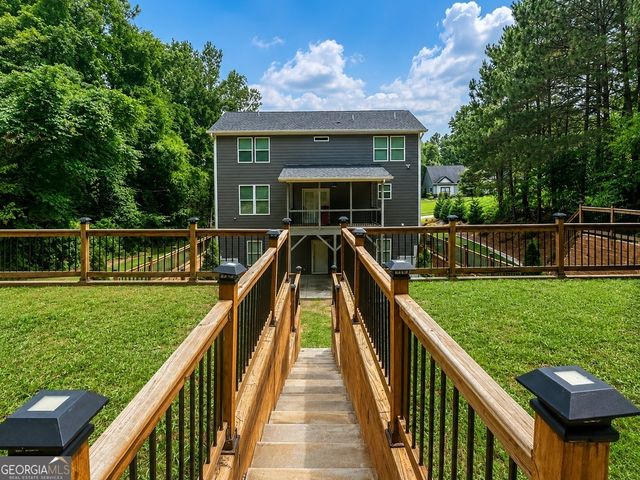 655 Transit Circle, Atlanta, GA 30349