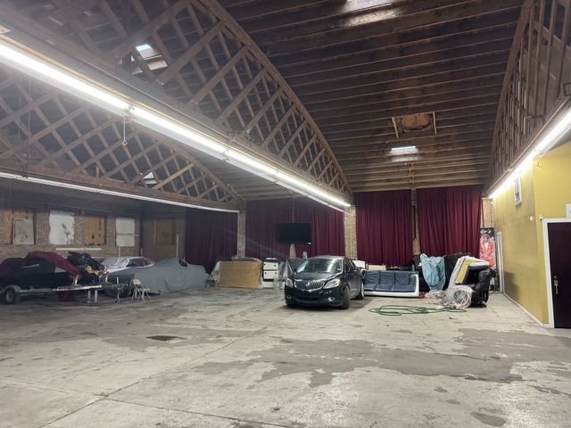 4519 W Lake Street, Chicago, IL 60624