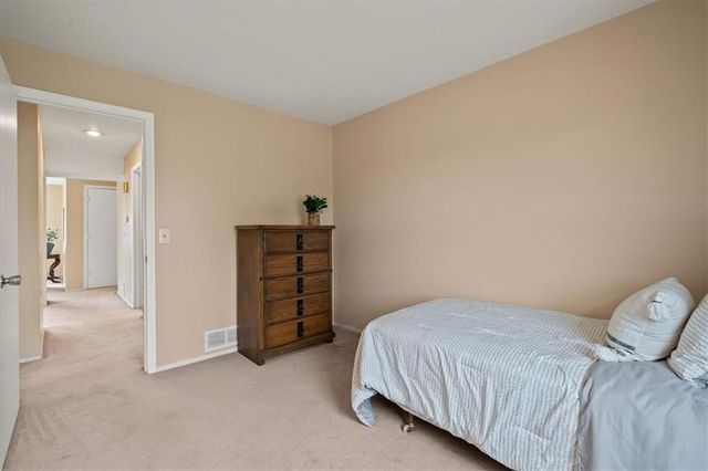 1434 NW 64th Terrace, Kansas City, MO 64118