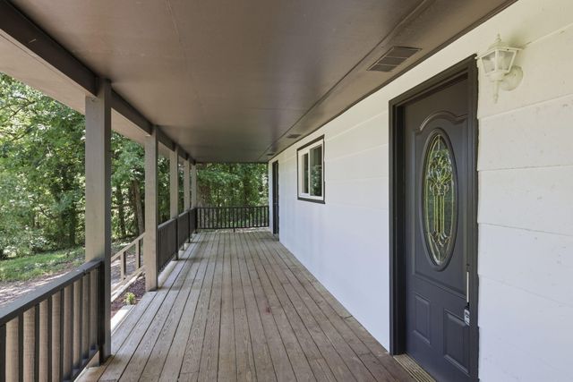 664 Red Hill Valley Road SE, Cleveland, TN 37323