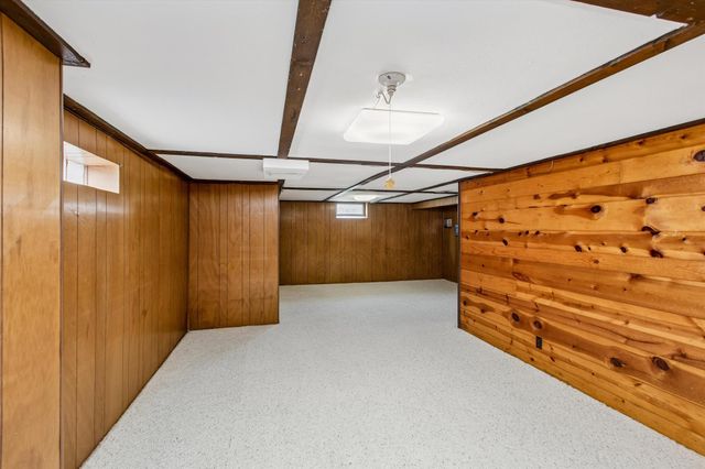 418 17th Avenue N, South Saint Paul, MN 55075