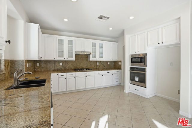 2134 Shellbark Court, Palmdale, CA 93551