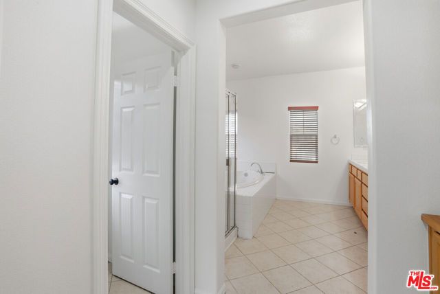 2134 Shellbark Court, Palmdale, CA 93551