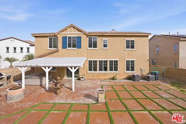 2134 Shellbark Court, Palmdale, CA 93551