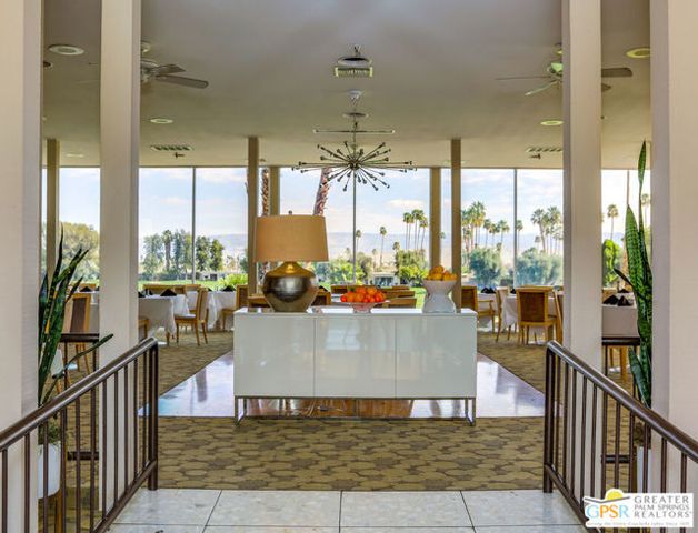 68 Lakeview Drive, Palm Springs, CA 92264