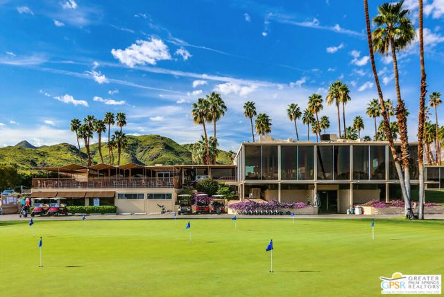 68 Lakeview Drive, Palm Springs, CA 92264