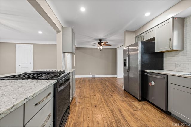 22029 Oconnor Street, St. Clair Shores, MI 48080