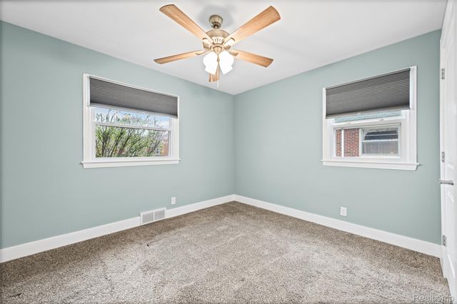 22029 Oconnor Street, St. Clair Shores, MI 48080