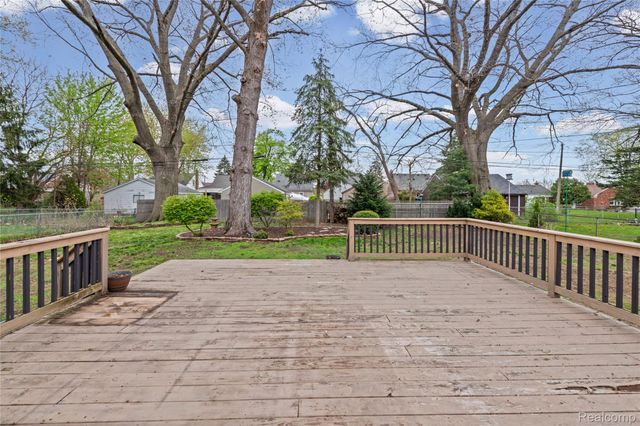 22029 Oconnor Street, St. Clair Shores, MI 48080